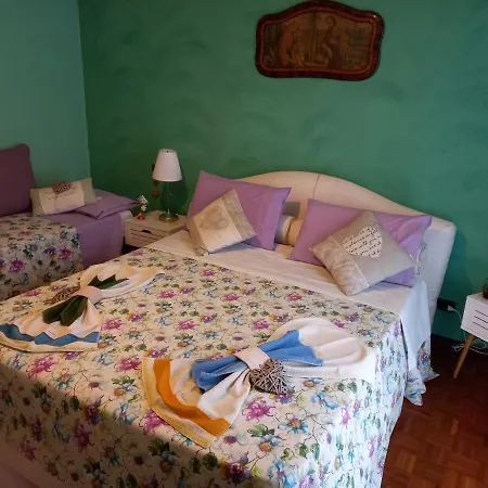 Jasmyn Bed and Breakfast Donnaz