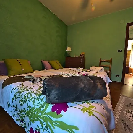 Jasmyn Bed and Breakfast 3*